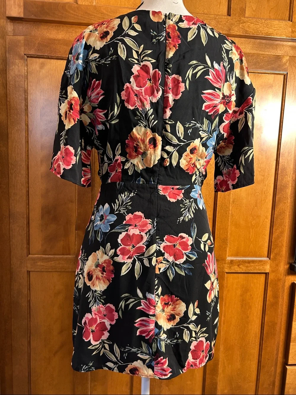 NWT Bershka Tropical Floral Faux Wrap Mini Dress Size Small